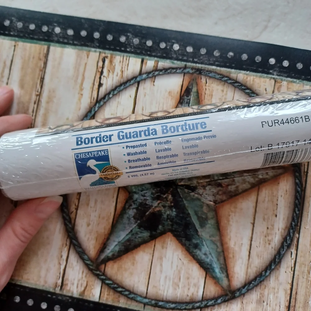 Wallpaper Border Weathered Barn Star